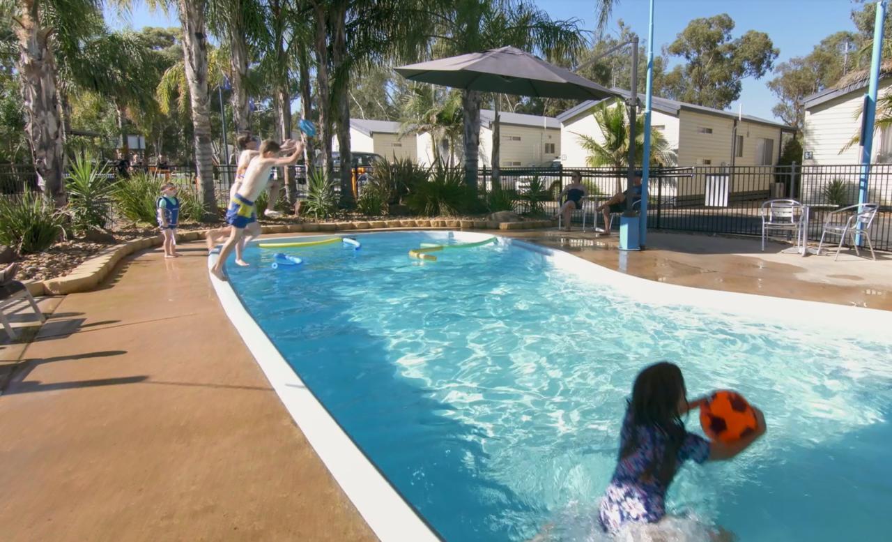 Big4 Moama Holiday Park Zewnętrze zdjęcie